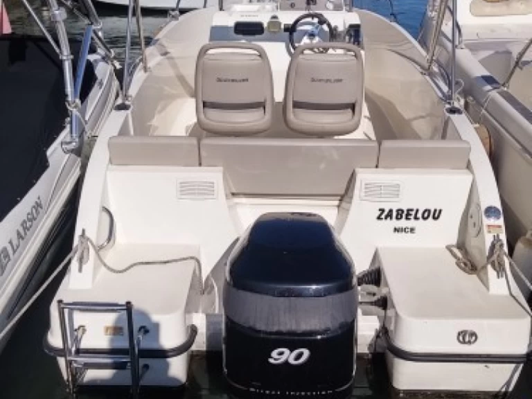 Huur Motorboot met of zonder schipper Quicksilver in Antibes