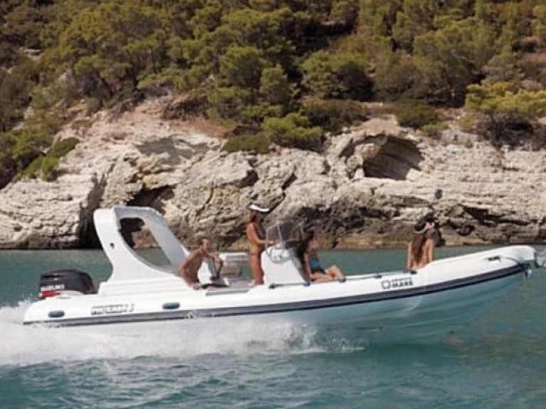 Bootverhuur Gruppo-Mare Pholas 23 in Sliema via SamBoat