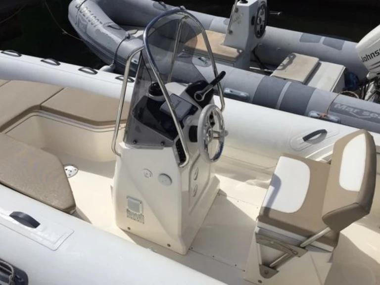 Huur RIB met of zonder schipper Capelli in Saint-Georges-de-Didonne