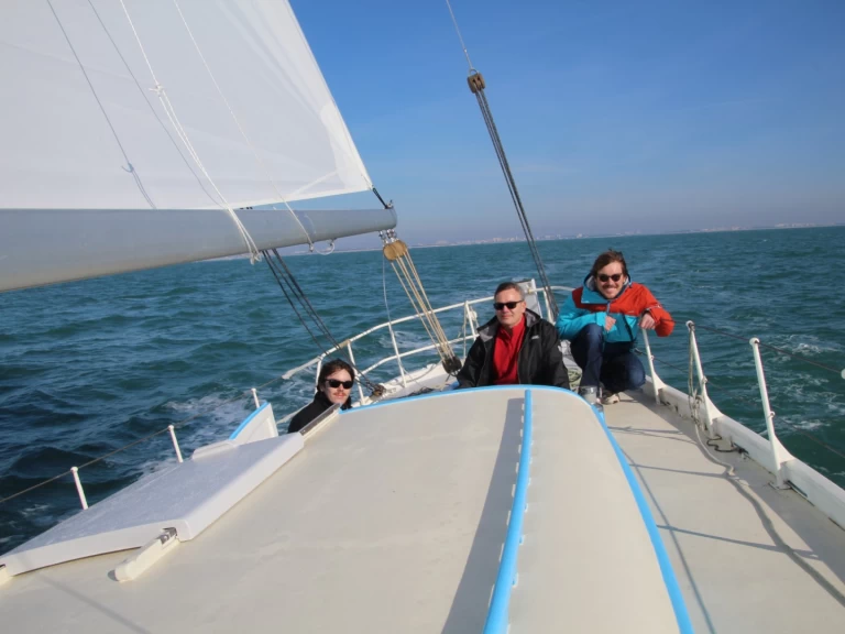 Zeilboot te huur in Arzon voor de beste prijs