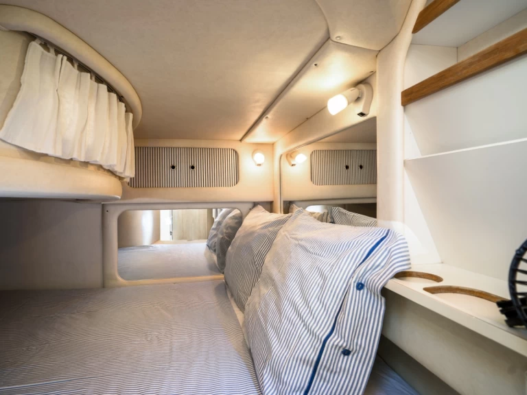 Verhuur Motorboot Sea Ray met vaarbewijs