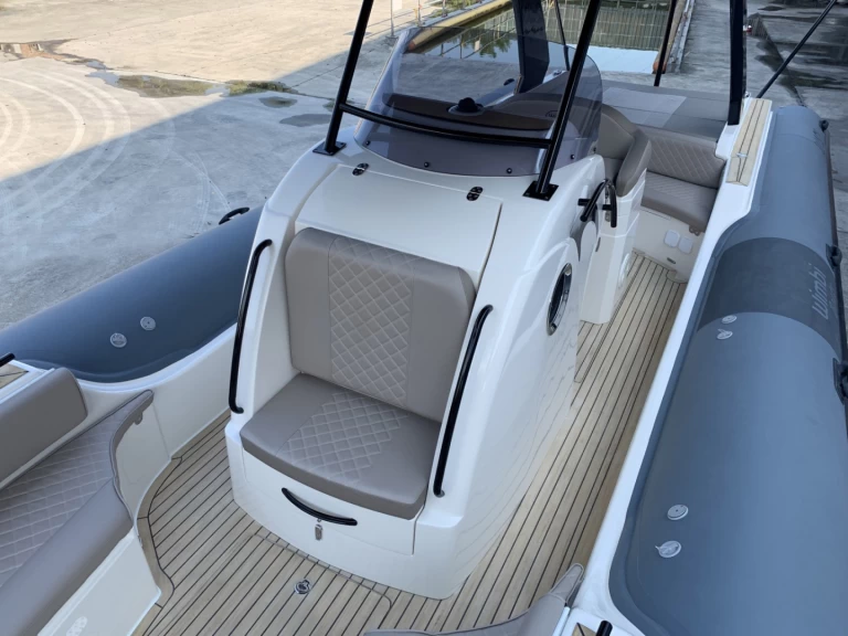 Huur RIB met of zonder schipper Black by 3BBB in Port Grimaud