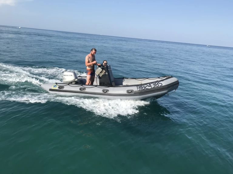 Zodiac Pro 500 te huur van particulier of professional in Canet-en-Roussillon