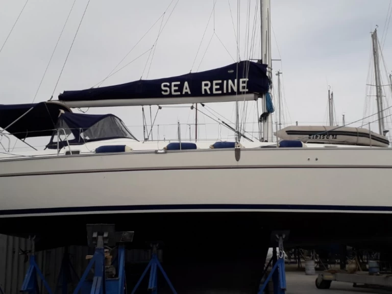 Huur een Bénéteau Cyclades 434 in Six-Fours-les-Plages