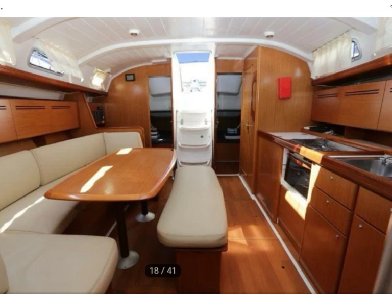 Verhuur Zeilboot in Six-Fours-les-Plages - Bénéteau Cyclades 434