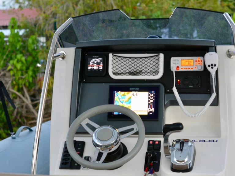 Bootverhuur Bwa BWA 28 GTO in Pointe-à-Pitre via SamBoat