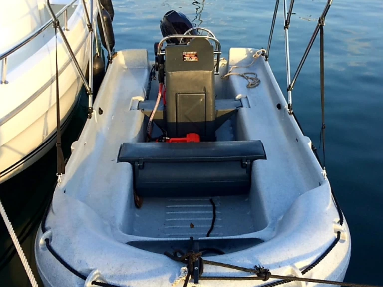 Huur Motorboot met of zonder schipper Fun Yak in Serra-di-Ferro