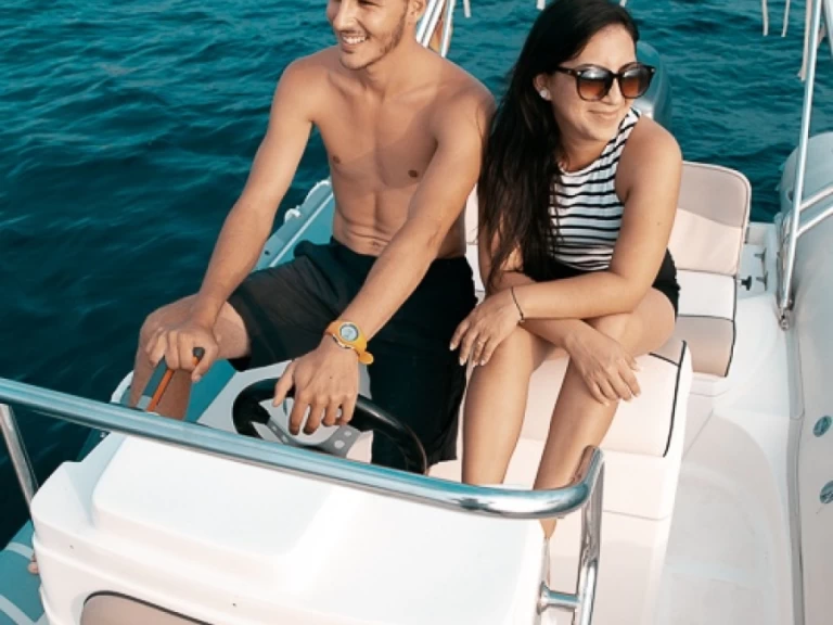 Jachthuur in Roses - Lomac Lomac 600 IN via SamBoat