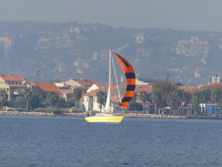 Bootverhuur Kelt Kelt 8M in Martigues via SamBoat