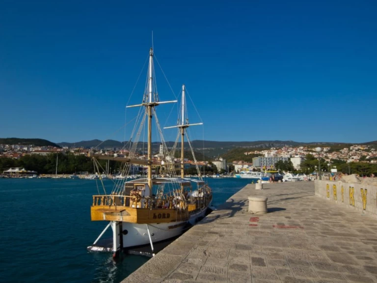 Huur Motorboot met of zonder schipper GAJETA in Crikvenica