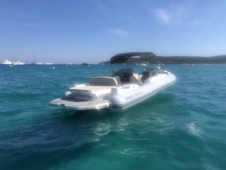 Bootverhuur Marlin Boat Marlin Boat 24SR FB in Port Grimaud via SamBoat