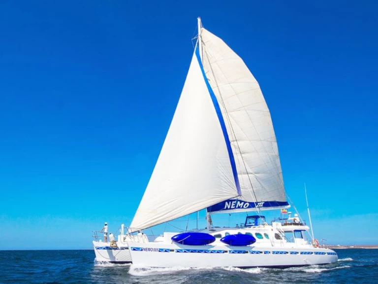 Huur een Nemo III in Galapagos Islands