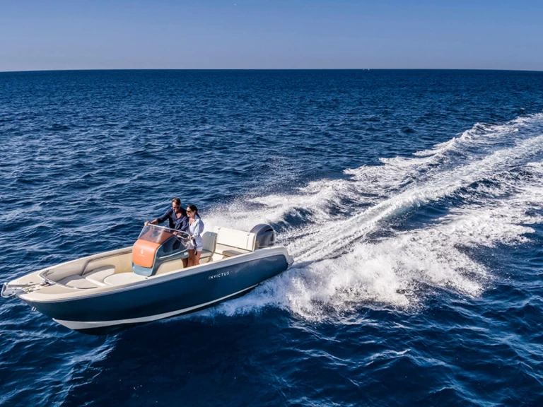 Verhuur Motorboot in Roses - Invictus  Invictus 200 FX