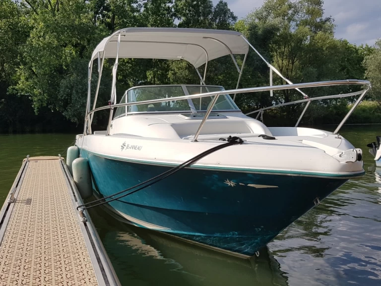 Verhuur Motorboot Jeanneau met vaarbewijs
