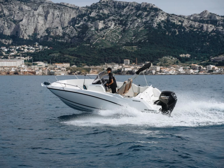 Huur een Quicksilver Activ 605 Open in Marseille