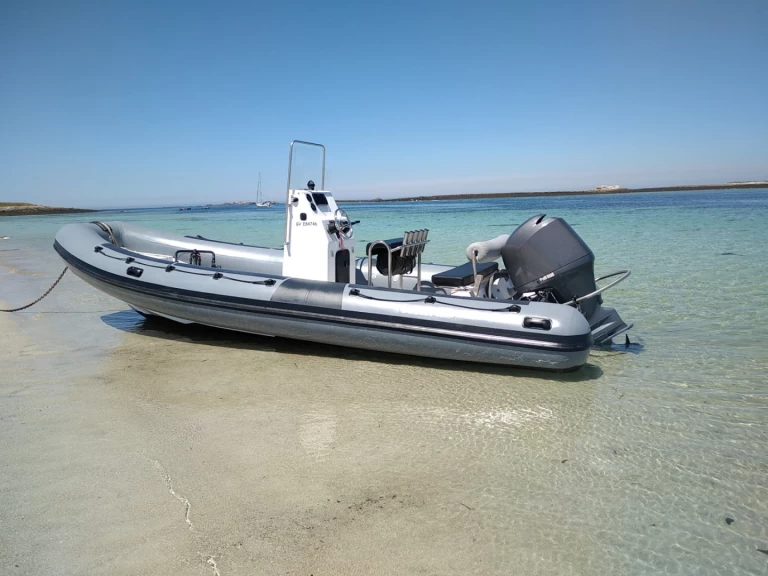 Huur een Selva Selva 700 Pro in Île-Tudy