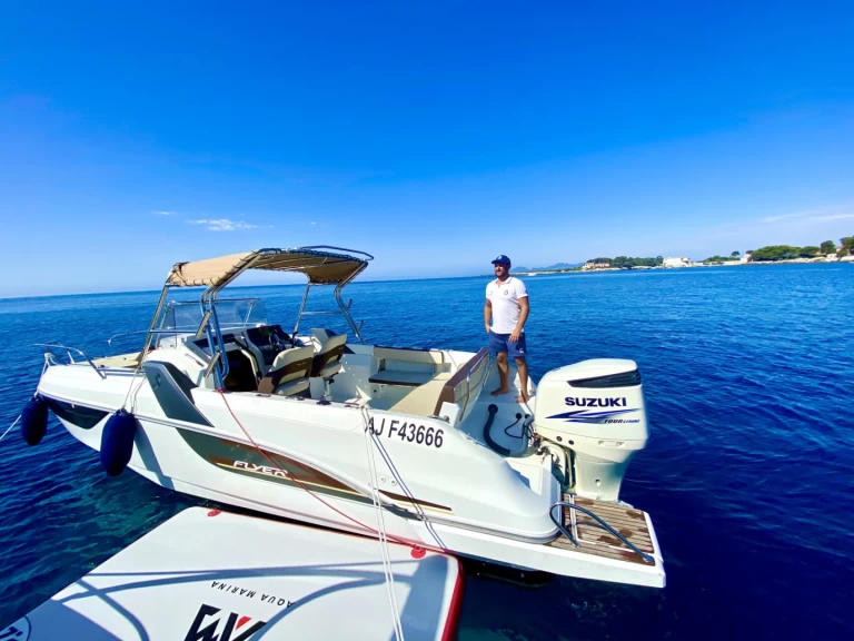 Bootverhuur Nice goedkoop Flyer 7.7 SUNdeck