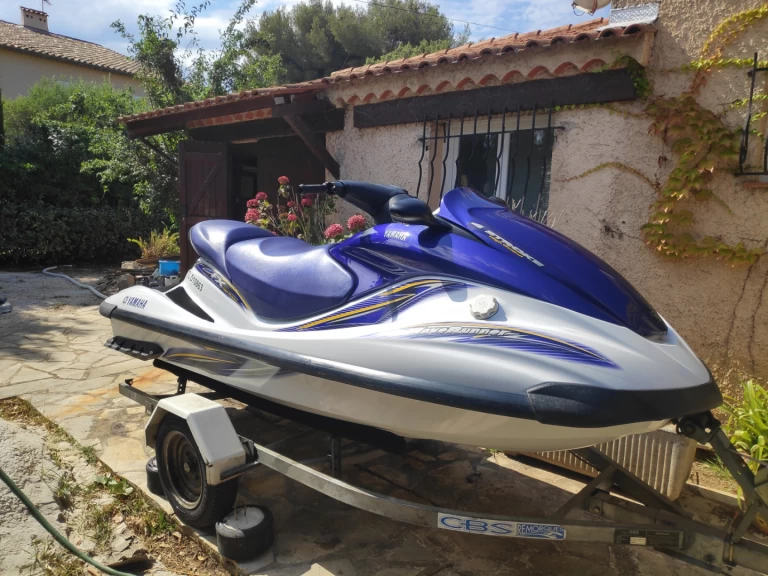 Bootverhuur Yamaha Fx 160 in Six-Fours-les-Plages via SamBoat