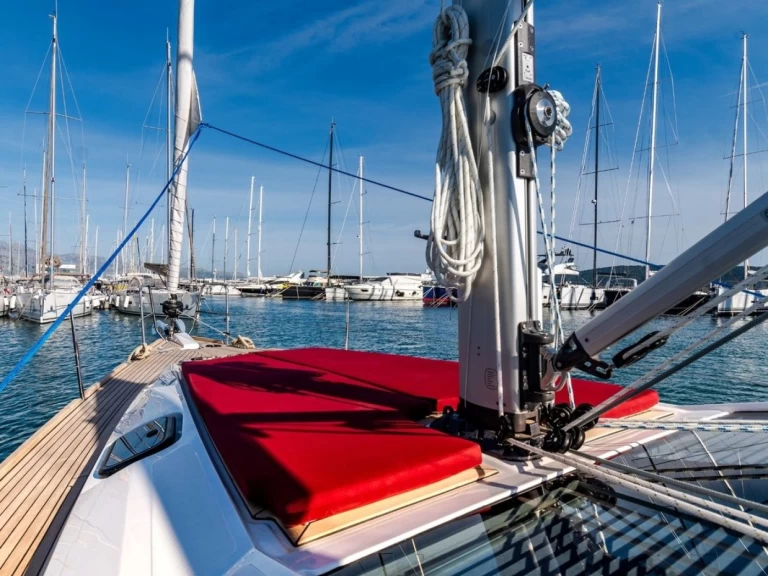 Jachthuur in Kaštela - Elan Impression 45.1 via SamBoat