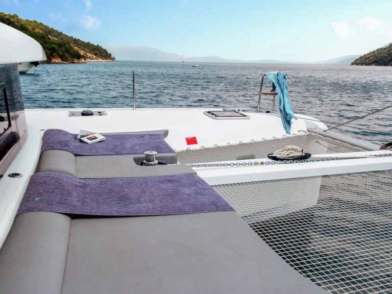 Verhuur Catamaran in Álimos - Lagoon Lagoon 42