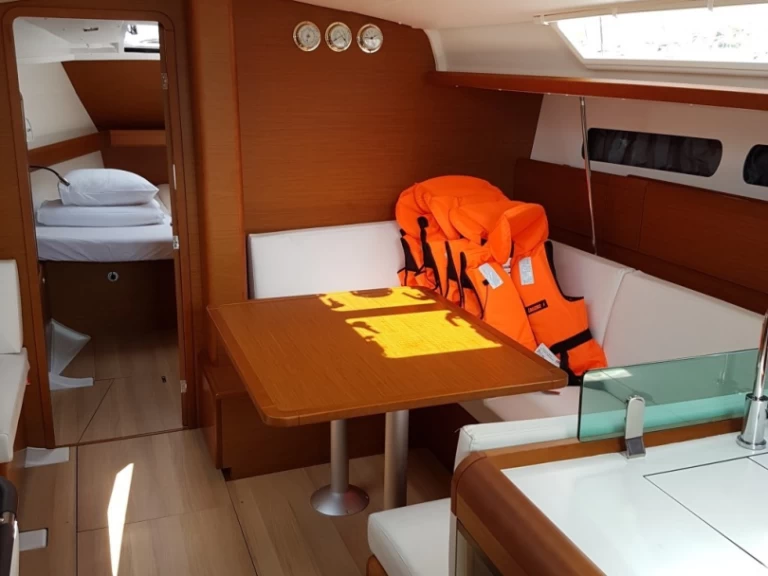 Bootverhuur Sukošan goedkoop Sun Odyssey 419