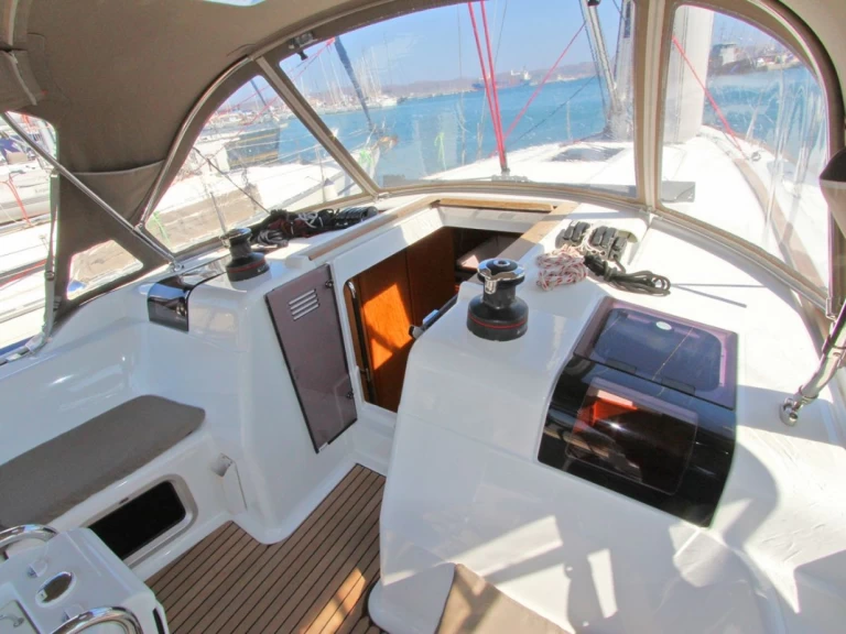 Jachthuur in Lávrio - Jeanneau Sun Odyssey 449 via SamBoat
