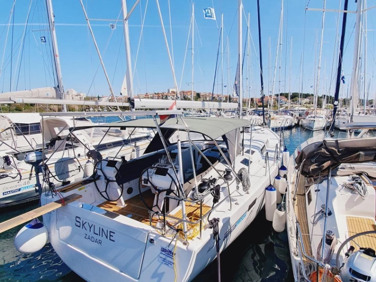 Huur een Hanse Hanse 505 in Pula