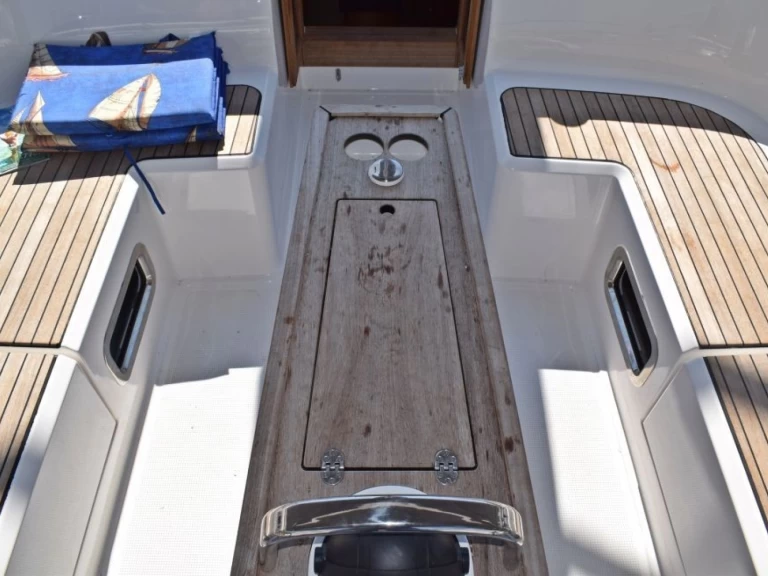 Bootverhuur Bavaria Cruiser 46 in Zaton via SamBoat