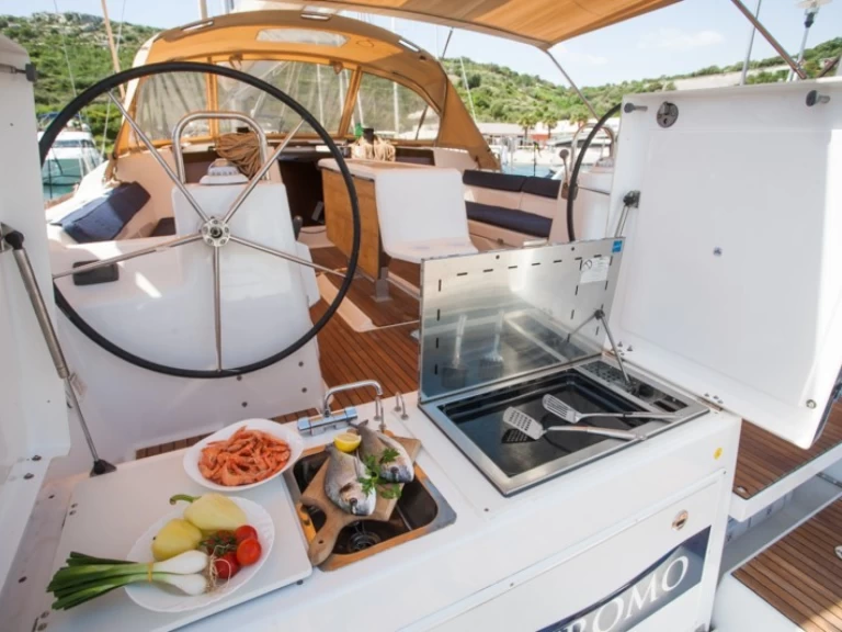 Dufour Dufour 460 Grand Large te huur van particulier of professional in Primošten