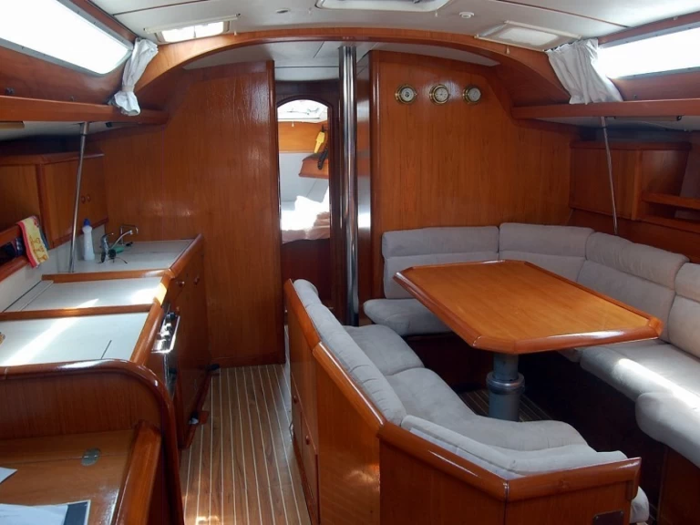 Zeilboot te huur in Betina voor de beste prijs