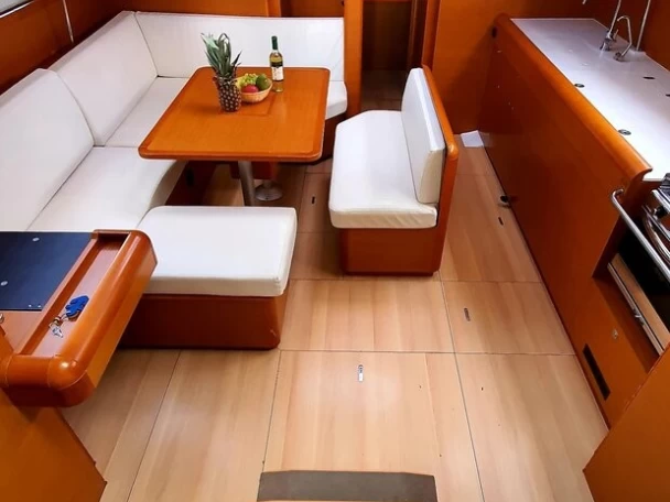 Verhuur Zeilboot in Álimos - Jeanneau Sun Odyssey 479