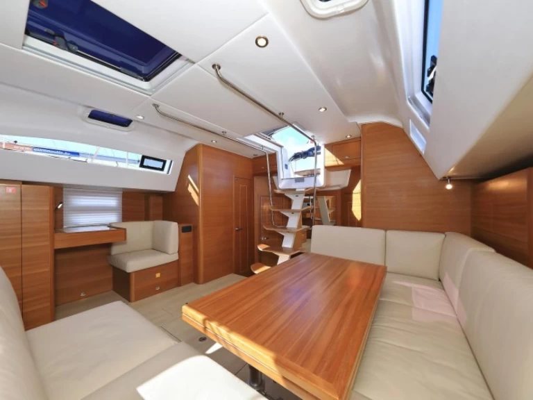 Verhuur Zeilboot in Biograd na Moru - Elan Impression 50.1