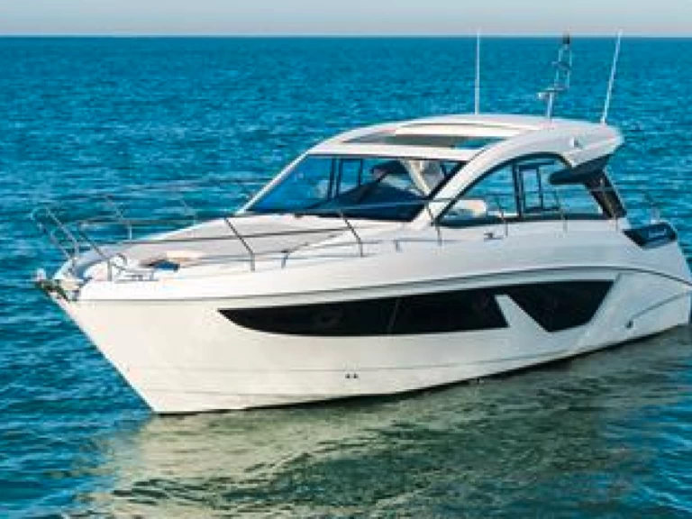 Huur een Bénéteau Gran Turismo 36 in Ajaccio