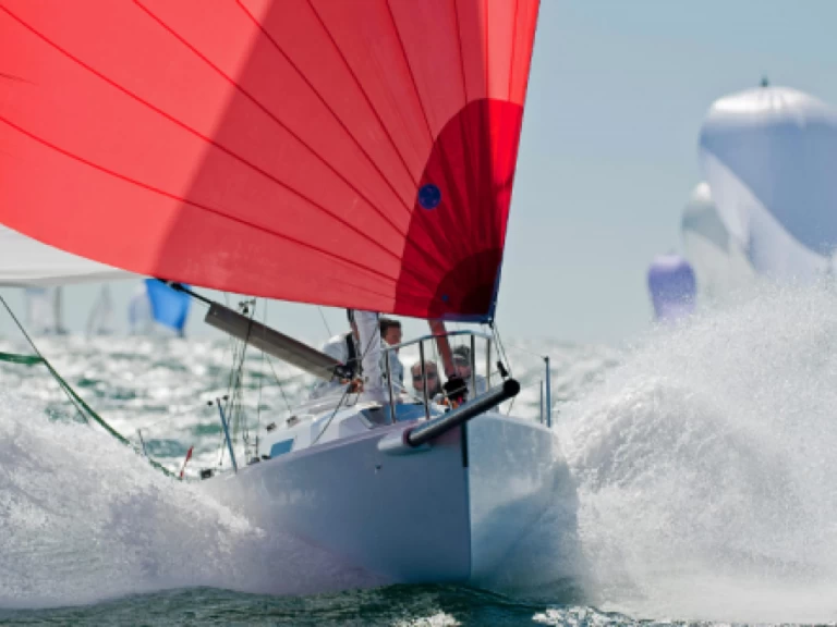 Zeilboot te huur in La Trinité-sur-Mer voor de beste prijs