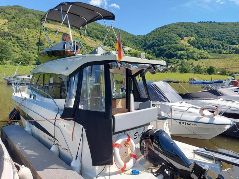 Bootverhuur Mehlbergen goedkoop Titanium 1018