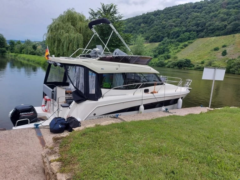 Verhuur Motorboot in Mehlbergen - Balt Titanium 1018