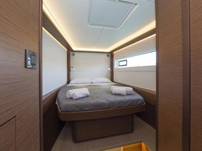 Huur Catamaran met of zonder schipper Lagoon in Álimos