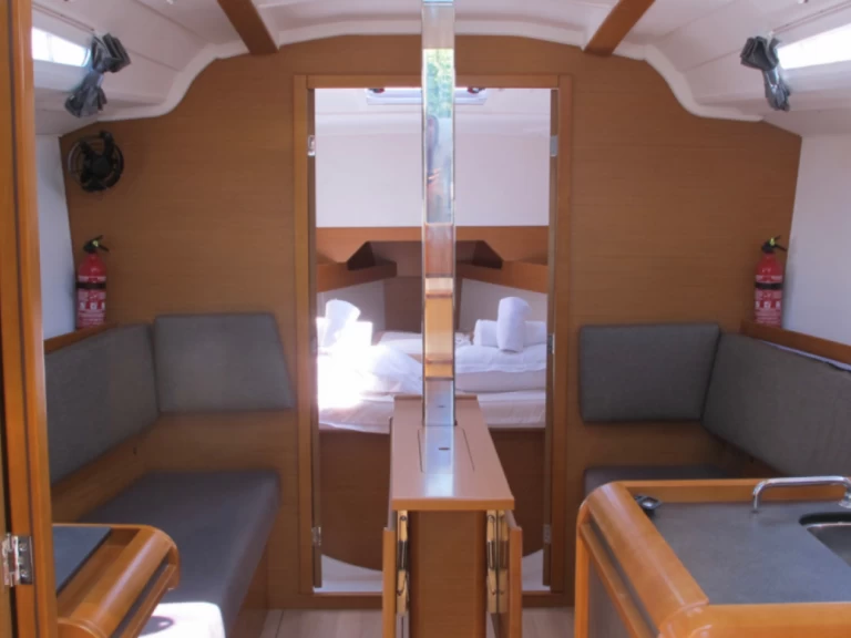 Verhuur Zeilboot in Ajaccio - Jeanneau Sun Odyssey 349