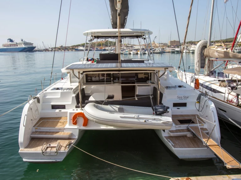Verhuur Catamaran in Lávrio - Lagoon Lagoon 46