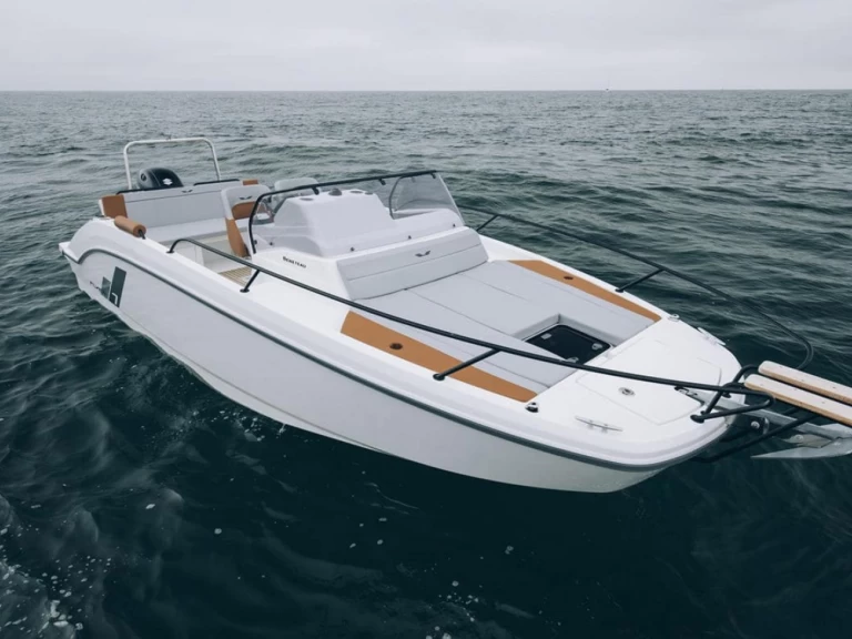 Bénéteau Flyer 7 SUNdeck te huur van particulier of professional in Mahón