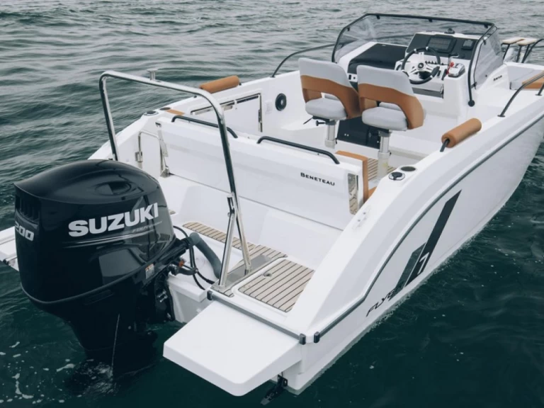 Huur een Bénéteau Flyer 7 SUNdeck in Mahón