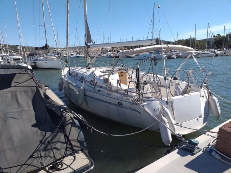 Jachthuur in Toulon - Bavaria Bavaria 40 Cruiser via SamBoat