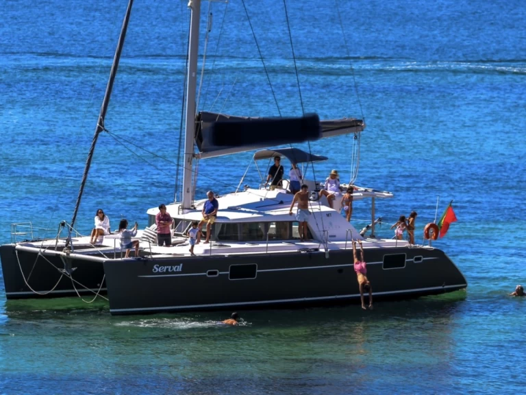 Bootverhuur Lagoon Lagoon 440 in Albufeira via SamBoat