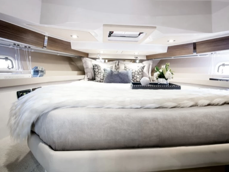 Huur Motorboot met of zonder schipper Azimut in Sorrento