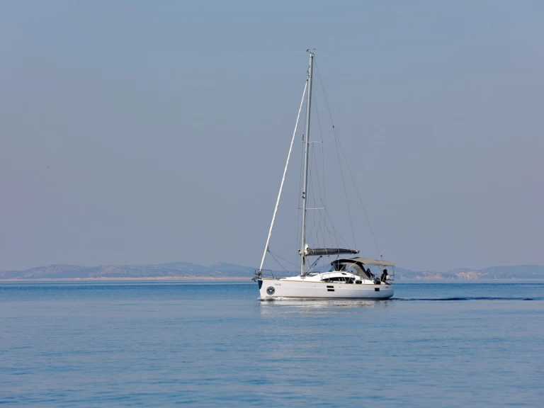 Bootverhuur Elan Impression 40 in Šibenik via SamBoat