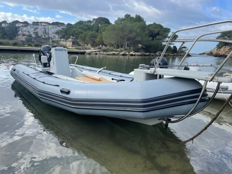 Bootverhuur Cala Galdana goedkoop Zodiac pro