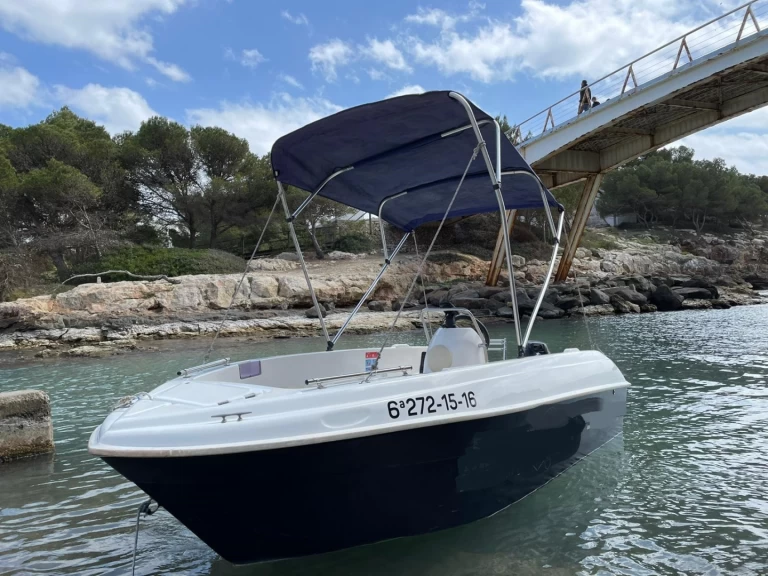 Huur een Compass Compass 400 GT in Cala Galdana