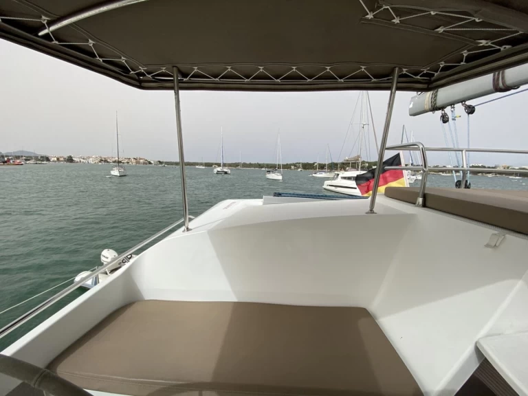Verhuur Catamaran in Palma de Mallorca - Fountaine Pajot Saba 50