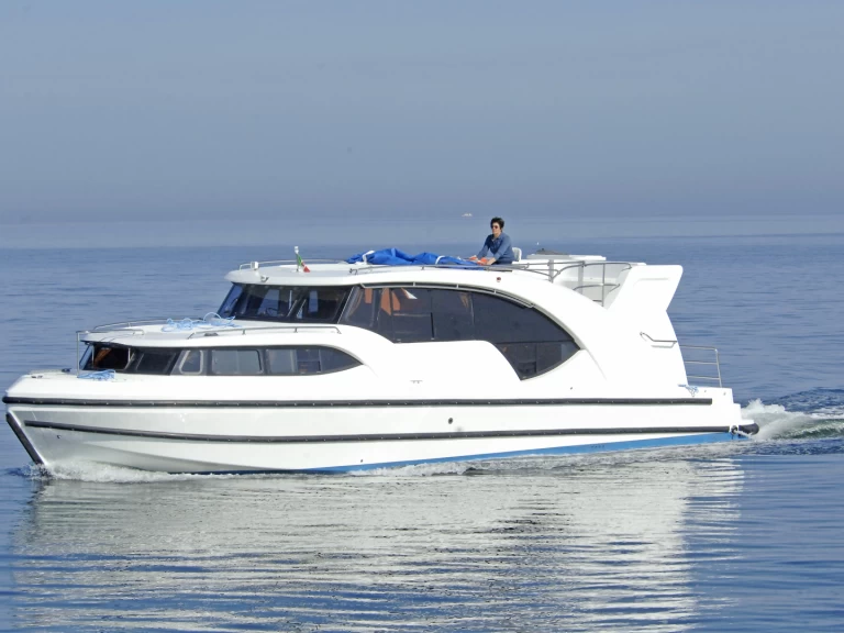 Verhuur Woonboot Houseboat Holidays Italia met vaarbewijs