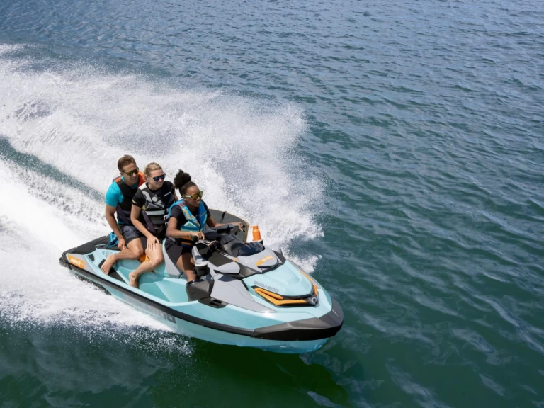 Huur een Sea-Doo GTX 230 in Fréjus